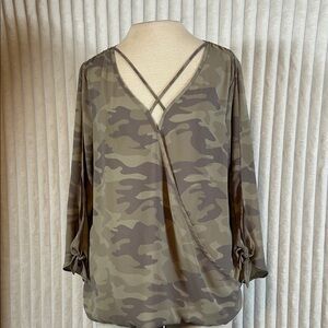 BOLD elements faux wrap semi sheer camouflage print long open sleeve blouse L